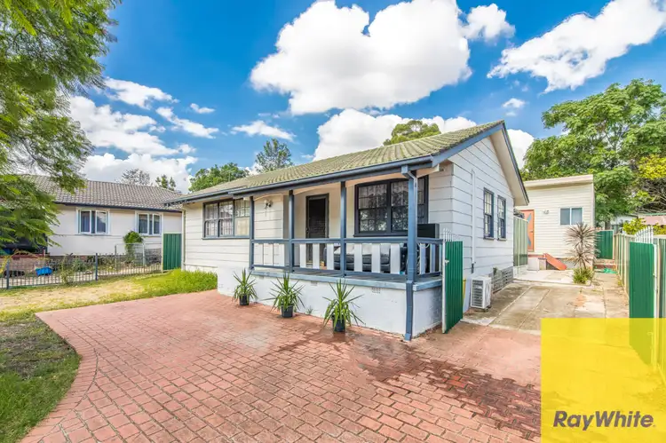 94 and 94a Aurora Drive, Tregear NSW 2770