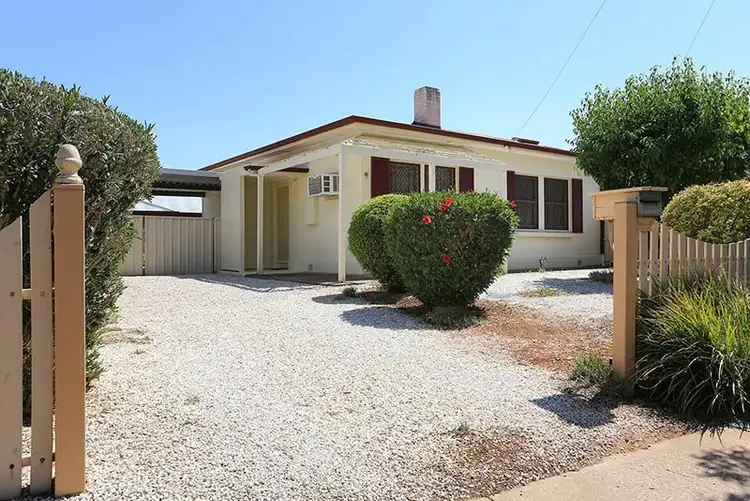 9 Knighton Road, Elizabeth North SA 5113