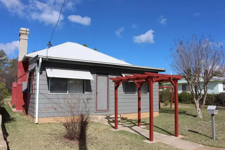 8 Finch Street, Bingara NSW 2404