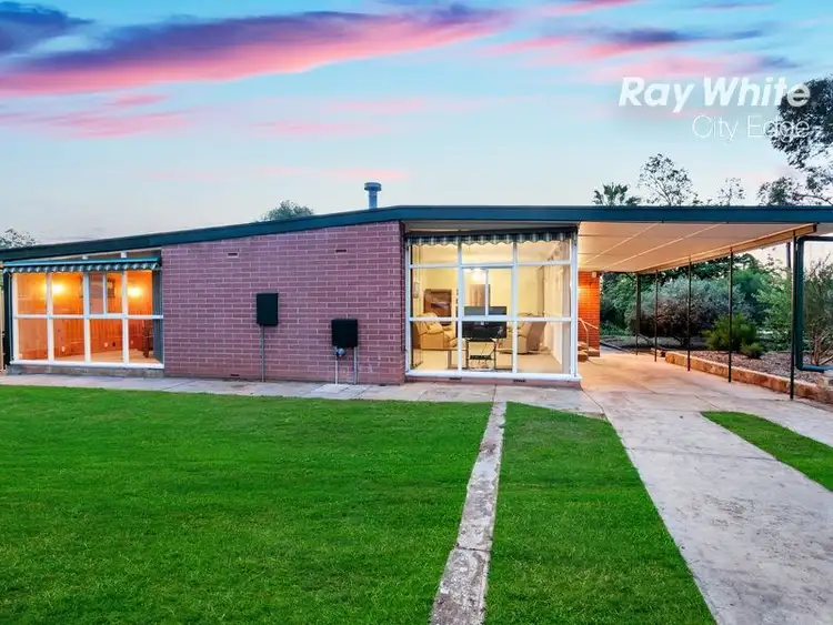 1 Gill Street, Para Hills SA 5096