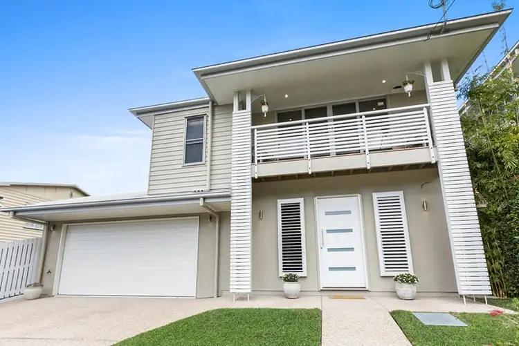 Second view of Homely house listing, 35 Andrew Avenue, Tarragindi QLD 4121