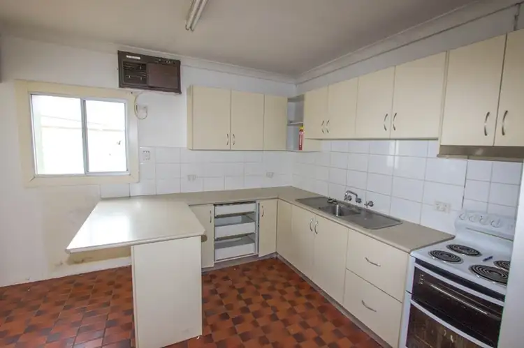 Sixth view of Homely house listing, 25 Watermain Street, Narrandera NSW 2700