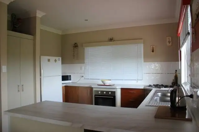 Fifth view of Homely house listing, 4 Hinchinbrook Court, Halifax QLD 4850