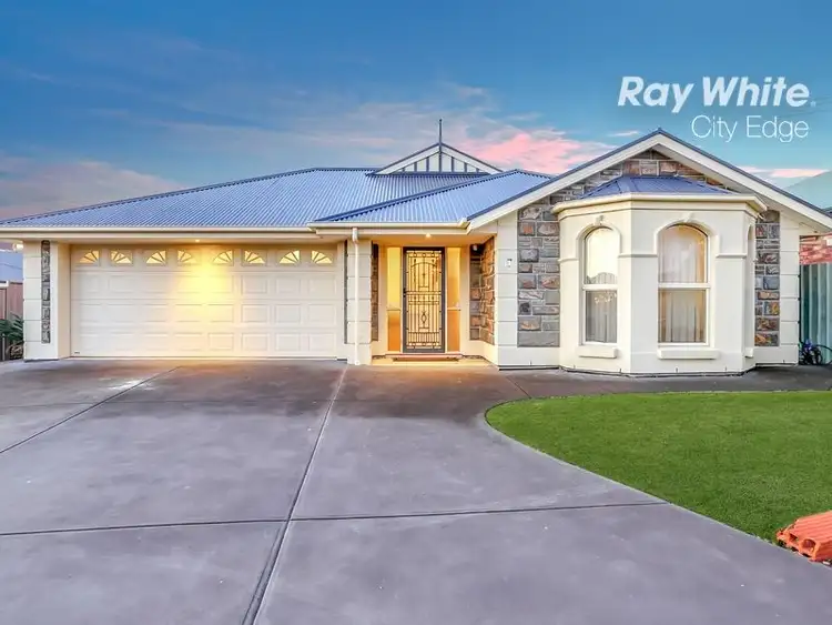 17 Andrew James Crescent, Hope Valley SA 5090