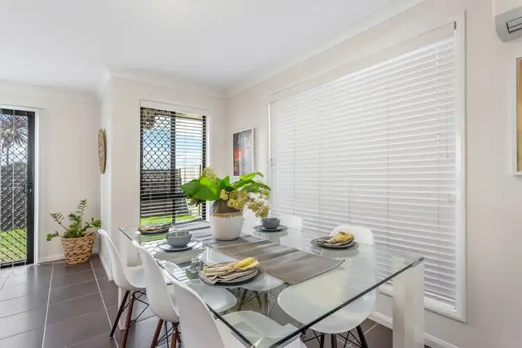 Sixth view of Homely unit listing, Unit 1/4 Nabiac Close, Kearneys Spring QLD 4350