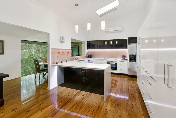 Second view of Homely house listing, 5 Greenhill Drive, Daisy Hill QLD 4127