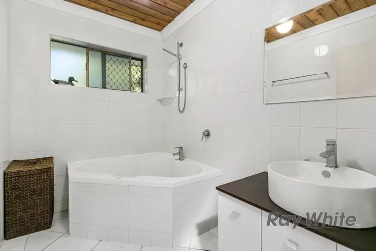 Sixth view of Homely house listing, 60 Killarney Crescent, Capalaba QLD 4157