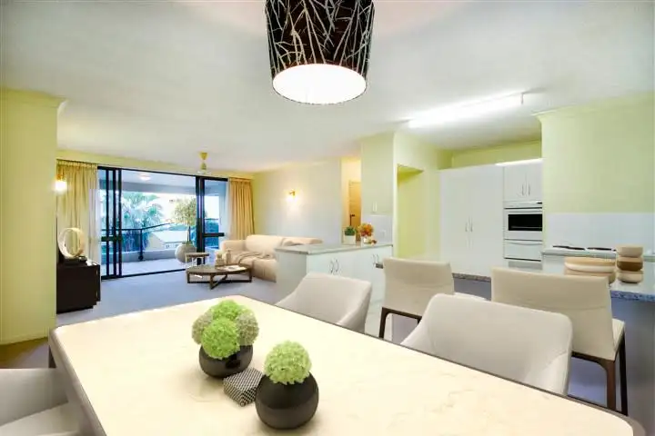 17/2 Eshelby Drive, Cannonvale QLD 4802