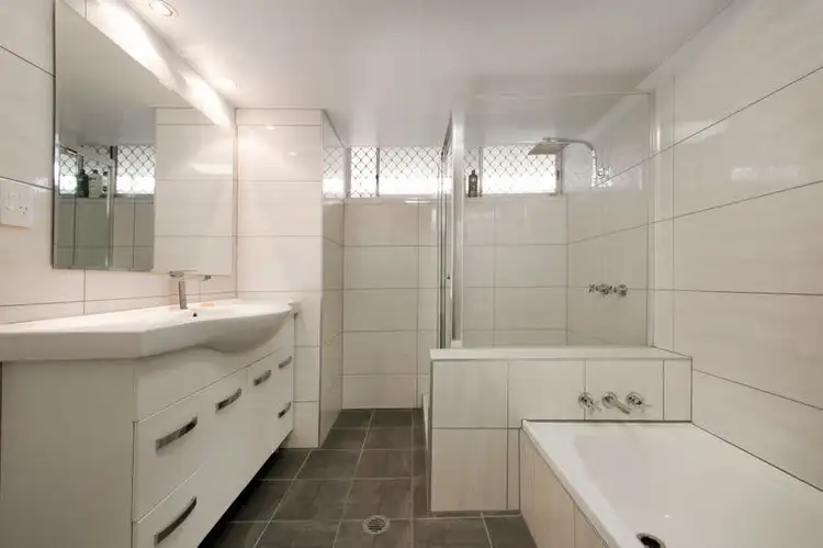 Fifth view of Homely apartment listing, 6/19 Ellis Street, Kangaroo Point QLD 4169
