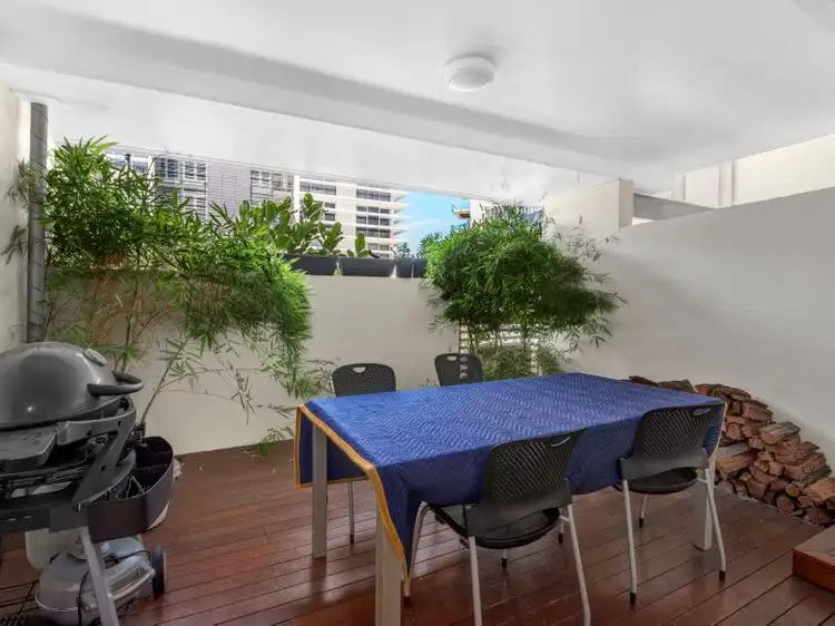 Third view of Homely apartment listing, 1/8 Macquarie, Teneriffe QLD 4005