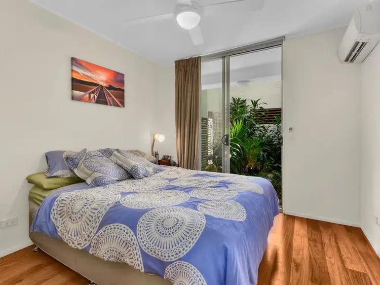 Fourth view of Homely apartment listing, 1/8 Macquarie, Teneriffe QLD 4005