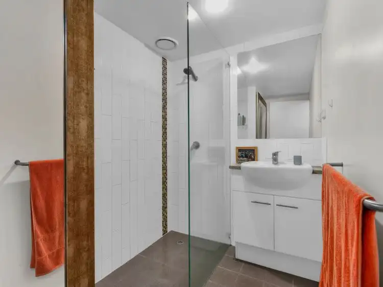 Fifth view of Homely apartment listing, 1/8 Macquarie, Teneriffe QLD 4005