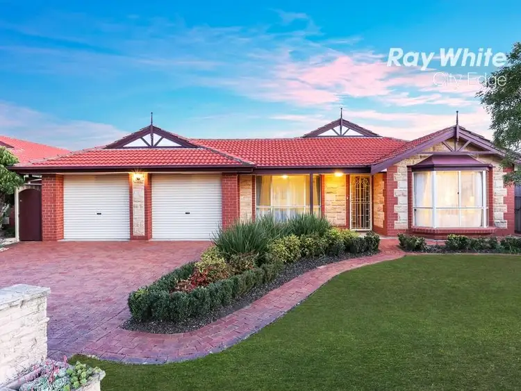 7 Saltram Parade, Oakden SA 5086