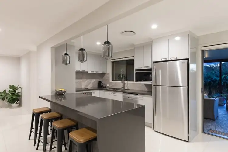 Fourth view of Homely house listing, 15 Naretha Street, Carindale QLD 4152