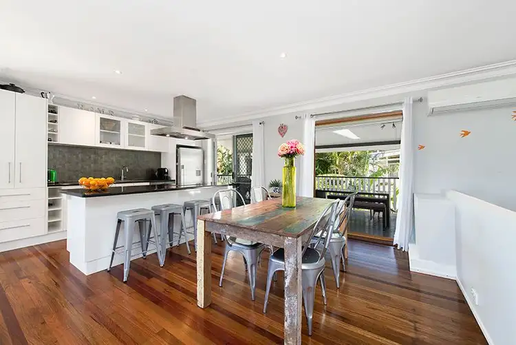 1 Naroo Street, The Gap QLD 4061