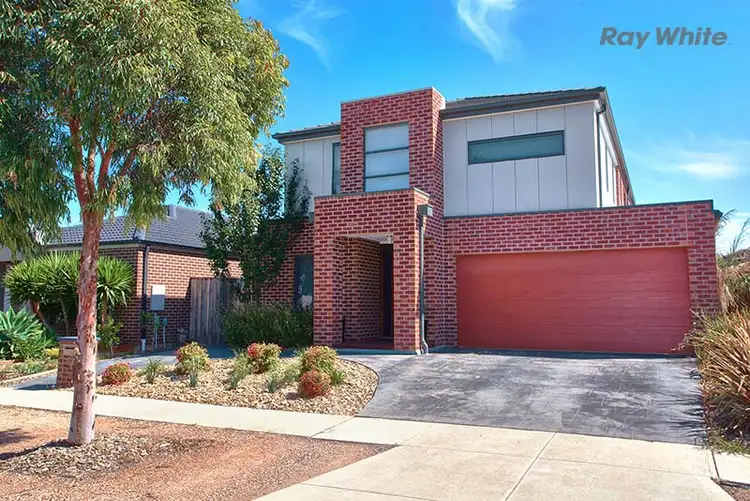 8 Seychelles Street, Point Cook VIC 3030