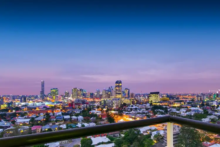 9B/182 Dornoch Terrace, Highgate Hill QLD 4101