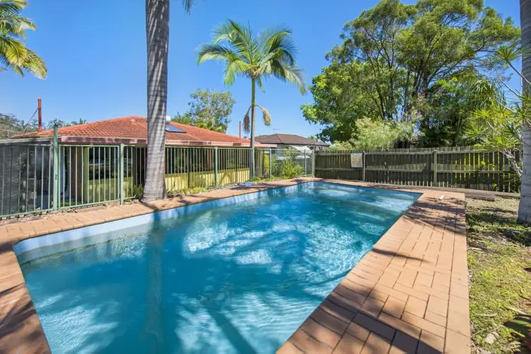 4 Raquel Avenue, Springwood QLD 4127