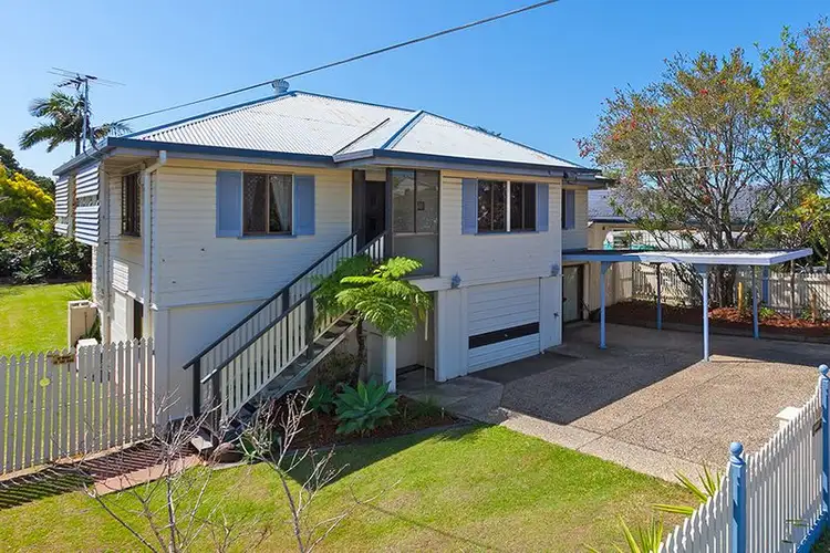 157 Sterculia Avenue, Holland Park West QLD 4121