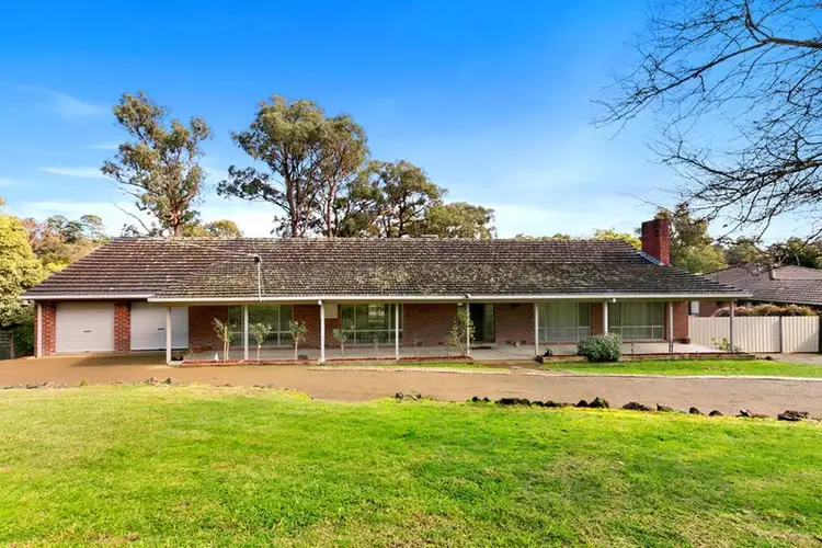 27-29 The Crescent, Mount Evelyn VIC 3796