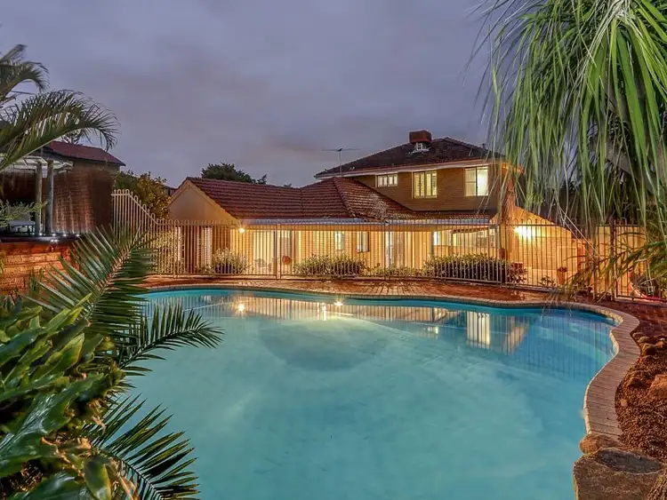 54 Harman Road, Sorrento WA 6020