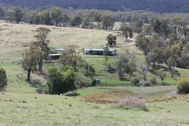 80 Clarkes Hill Road, Maragle NSW 2653