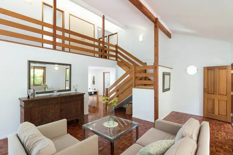 2 Christole Court, Carina QLD 4152