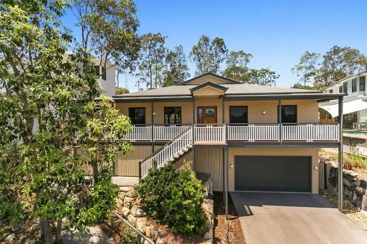 8 Casuarina Street, Seventeen Mile Rocks QLD 4073