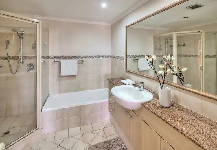 Seventh view of Homely apartment listing, 25/50 Lower River Terrace, South Brisbane QLD 4101