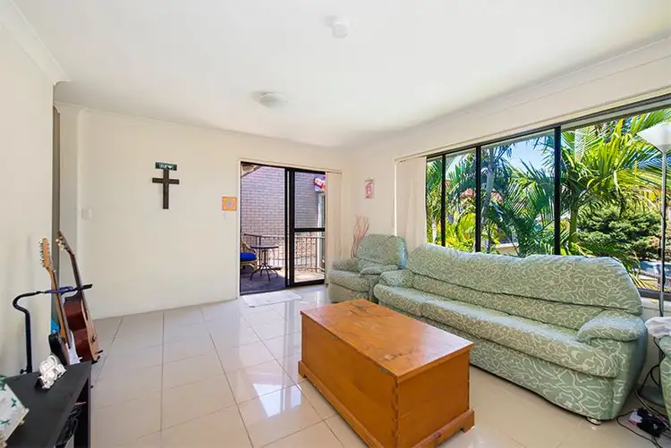 Third view of Homely unit listing, 5/4 Christina Court, Mermaid Waters QLD 4218