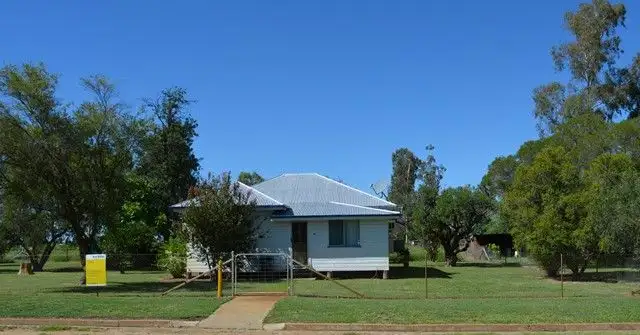 38 Edward Street, Tambo QLD 4478