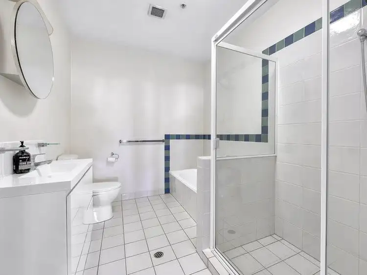 Seventh view of Homely apartment listing, 28/110 Macquarie Street, Teneriffe QLD 4005