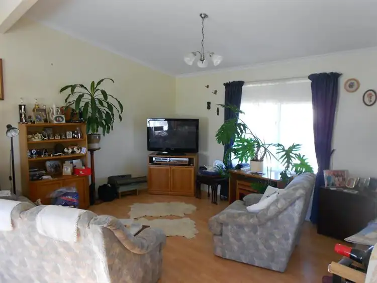 Third view of Homely house listing, 4 Beryl Court, Bordertown SA 5268