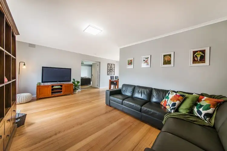 Second view of Homely house listing, 2 Fiona Court, Ferntree Gully VIC 3156