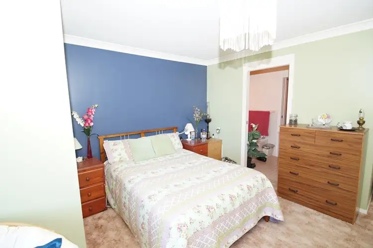 Fifth view of Homely house listing, 2/39 The Avenue, Armidale NSW 2350