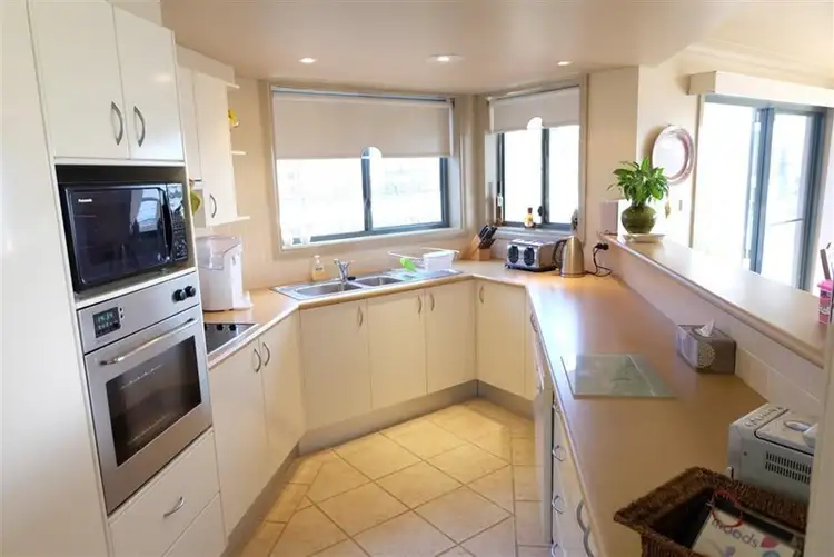 Fifth view of Homely apartment listing, 3/2 Soldiers Point Road, Soldiers Point NSW 2317