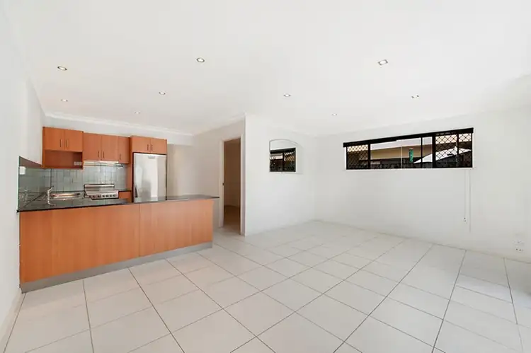 Third view of Homely other listing, 2/11 Darrambal Street, Chevron Island QLD 4217
