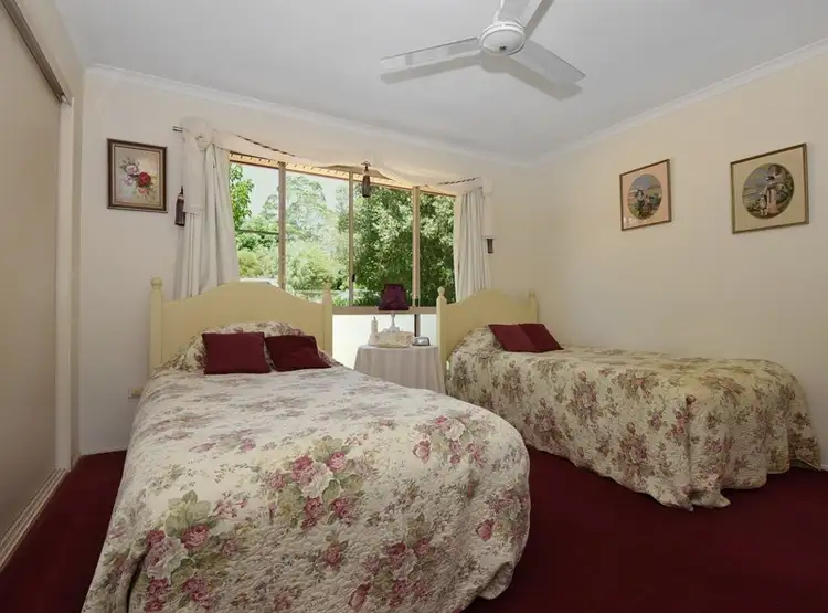 Fifth view of Homely house listing, 10 Mavis Court, Highfields QLD 4352