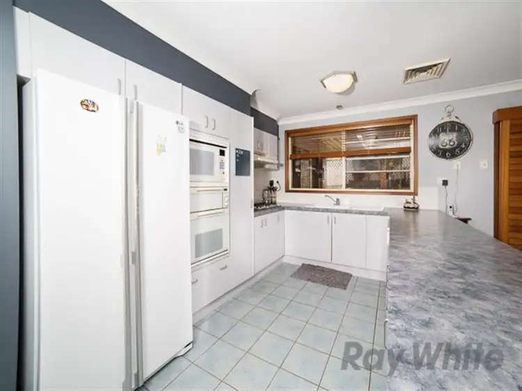 Third view of Homely house listing, 5 Fosterton Close, Maryland NSW 2287