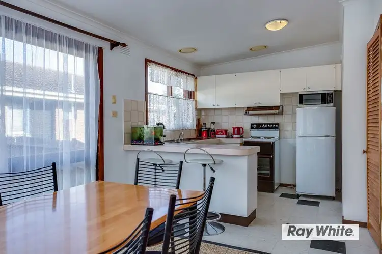 10 Laurel Street, Rye VIC 3941