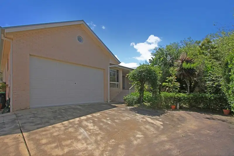 Main view of Homely house listing, 4/17 Eric Fenning Drive, Surf Beach NSW 2536