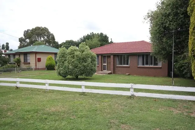 Second view of Homely house listing, 10 Rupert, Oberon NSW 2787