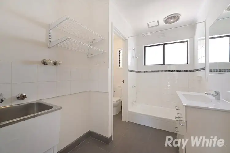 Sixth view of Homely unit listing, 2/10 Wickham Road, Croydon VIC 3136