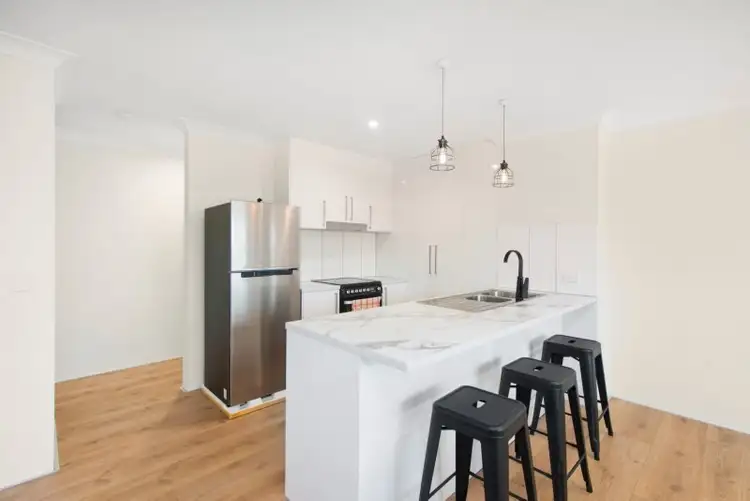 Fifth view of Homely unit listing, 3/42 Oceanic Drive, Mermaid Waters QLD 4218