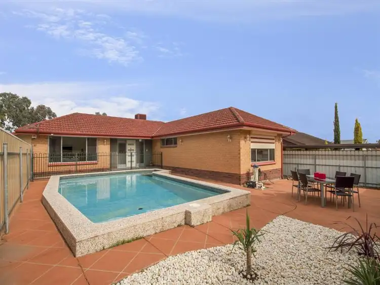 13 Bindi Street, Para Hills West SA 5096