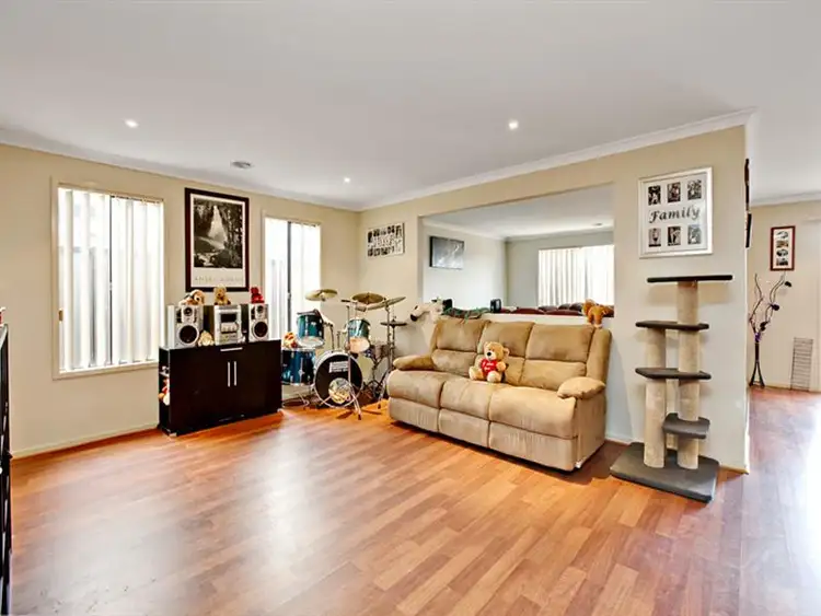 Third view of Homely house listing, 5 Blue Jay Crescent, Tarneit VIC 3029