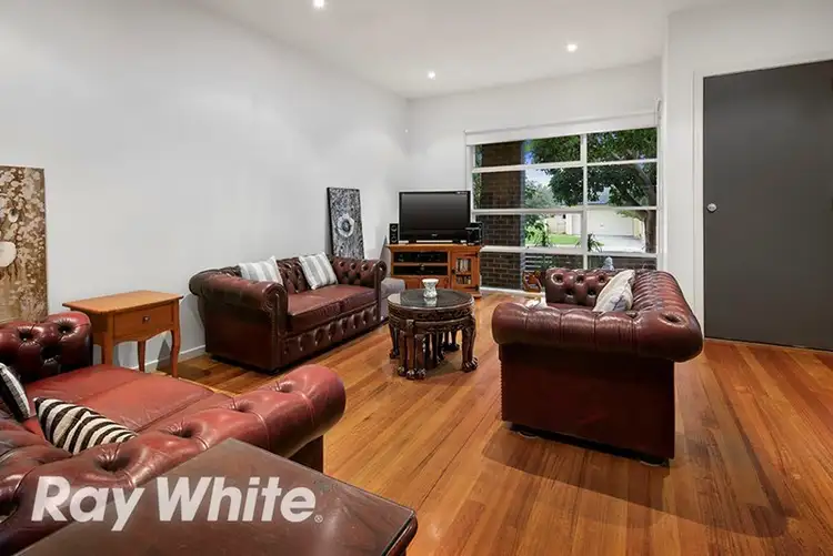 Second view of Homely townhouse listing, 4/9-11 Manikato Avenue, Mordialloc VIC 3195