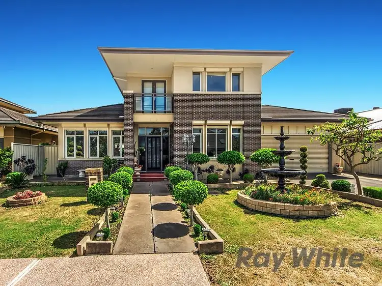 Main view of Homely house listing, 6 Edgewood Court, Cairnlea VIC 3023