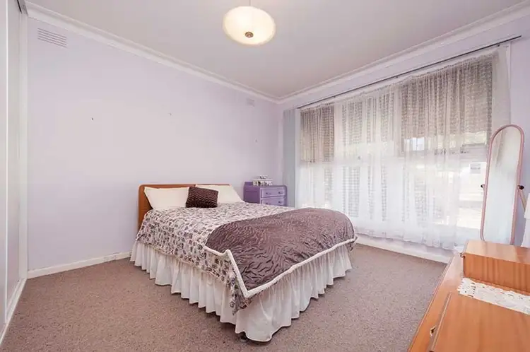 Sixth view of Homely house listing, 4 Martha Court, Craigieburn VIC 3064
