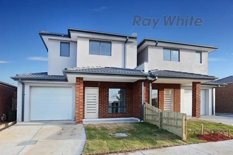 4/79 Hemsley Promenade, Point Cook VIC 3030